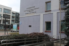 Zdjęcie budynku Instytutu Informatyki przy ul. 3 Maja 54