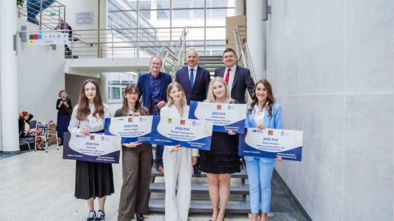 Nagroda dla najlepszego studenta Wydziału Nauk Ścisłych i Przyrodniczych